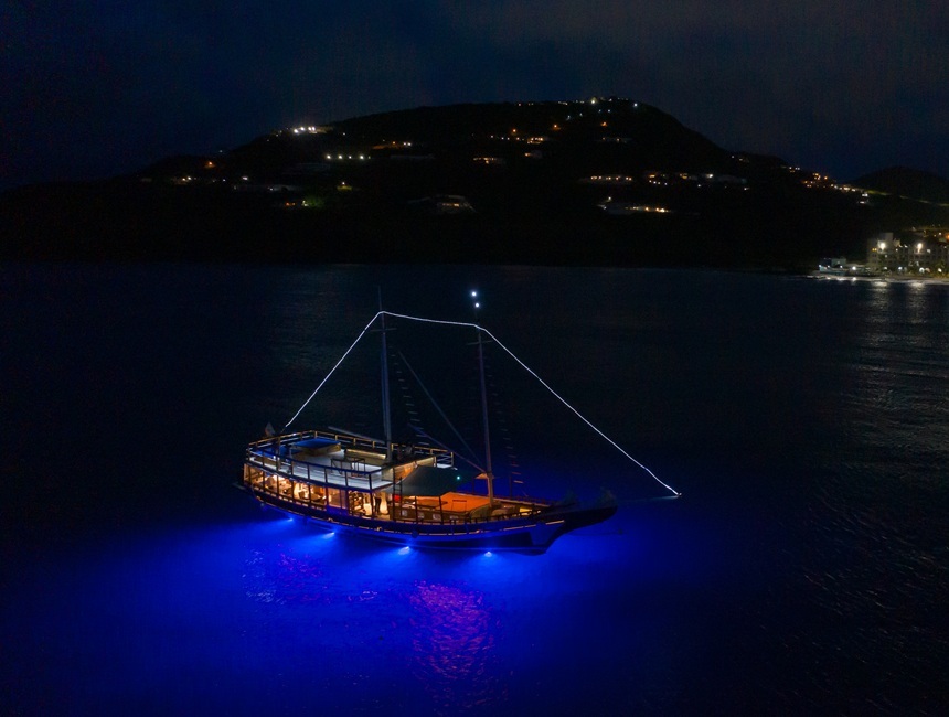 Explore E7 | Flush Mount Underwater Light from OceanLED